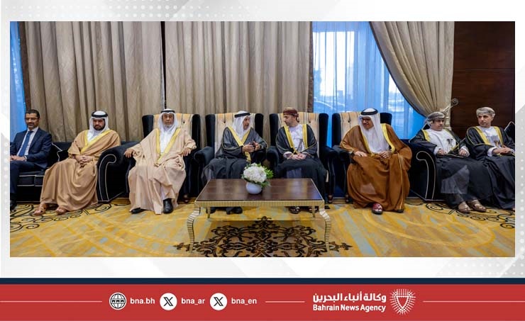 نيابة عن سمو ولي العهد رئيس مجلس الوزراء..معالي الشيخ خالد بن عبد الله يحضر احتفال السفارة العمانية باليوم الوطني.. ويؤكد: مسار العلاقات البحرينية العمانية يشهد شراكة متجددة وزخما متناميا بفضل رعاية جلالة الملك المعظم وسلطان عمان